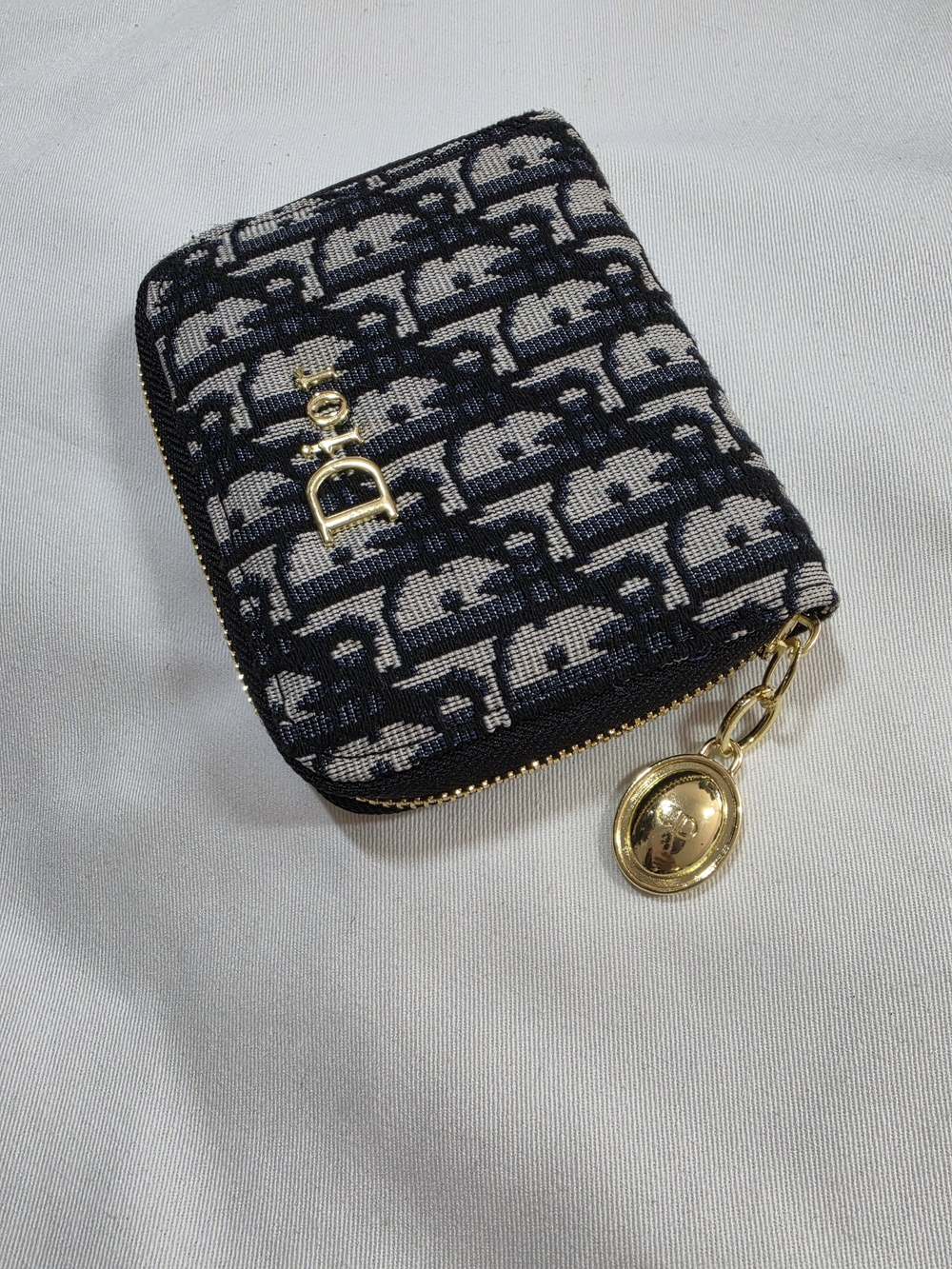 Women's Navy & Cream Zip Card Wallet with Gold Hardware